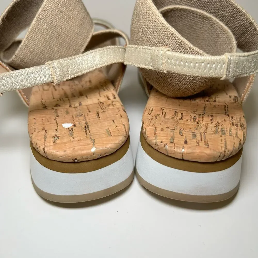Donald Pliner Shaye Strappy Sandals Shimmer Gold Leather Cork Women's 8